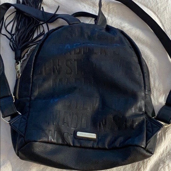 Back pack - Picture 5 of 5